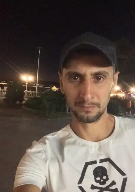 Эдошка из Геленджика, ищу на сайте знакомства без обязательств