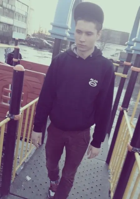 Александр из Волоколамска, мне 28, познакомлюсь без обязательств