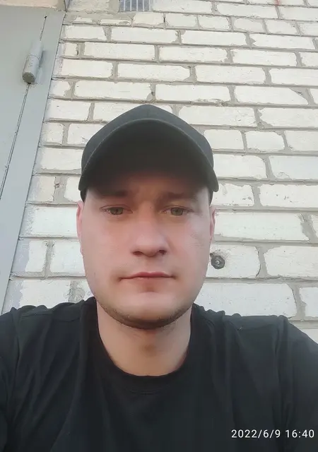 Я Жека, 31, знакомлюсь без обязательств в Харькове