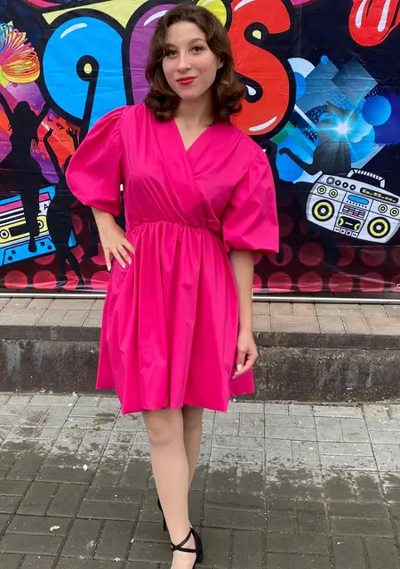 Я Дина, 18, из Новосибирска, ищу знакомство для общения