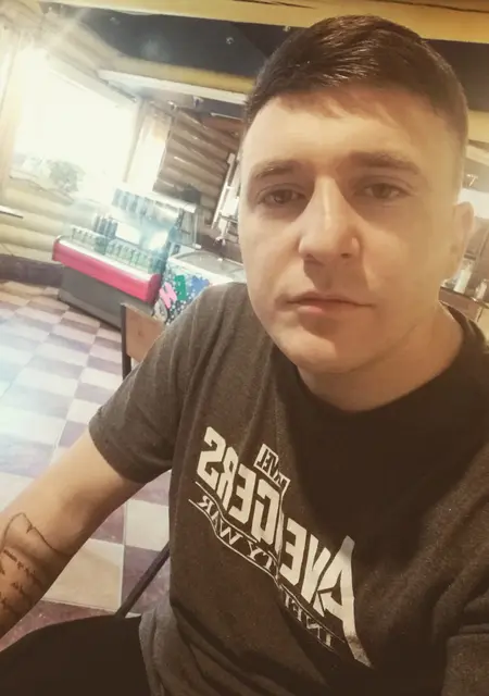 Я Веки, 28, из Сергиева Посада, ищу знакомства без обязательств