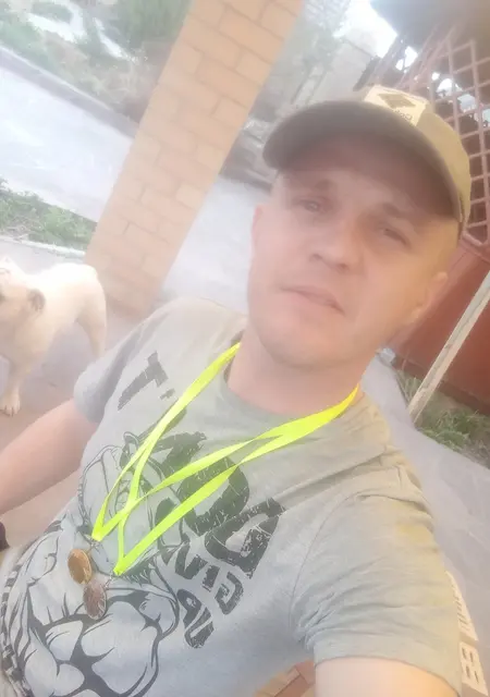 Артем из Миасса, мне 38, познакомлюсь на одну ночь