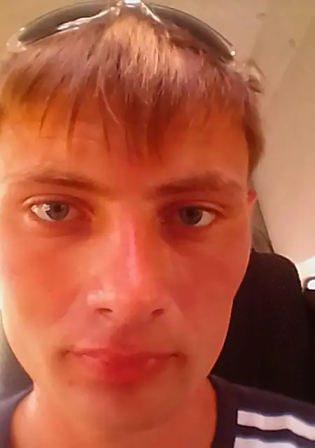 Денис из Воронежа, ищу на сайте знакомства на одну ночь