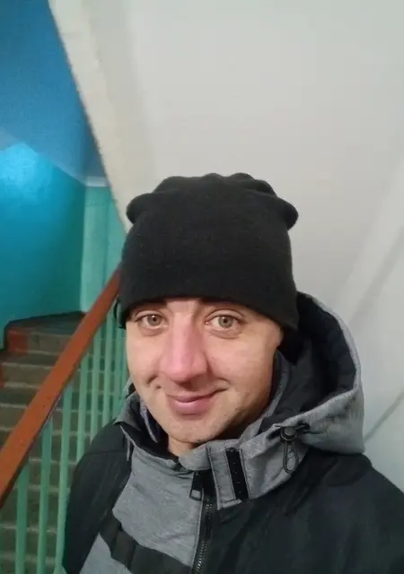 Я Сергей, 33, знакомлюсь для постоянных отношений в Абакане