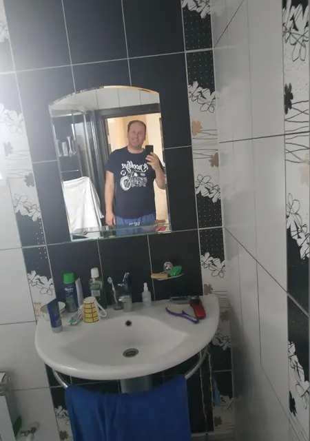 Я Вячеслав, 45, знакомлюсь на одну ночь в Старом Осколе