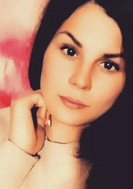 Елена из Кирова, ищу на сайте приятное времяпровождение