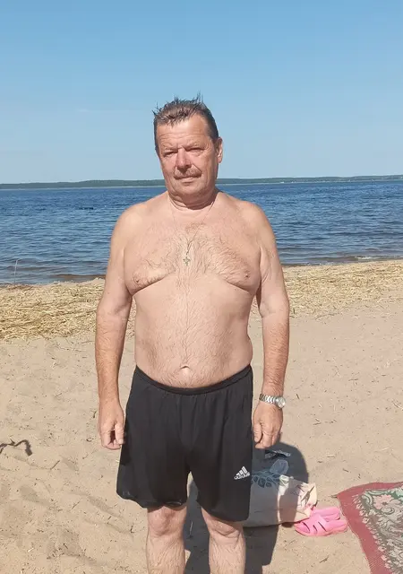 Я Алексей Иванович М, 43, из Красногорска, ищу знакомства без обязательств