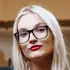 Я Полина, 19, из Москвы, ищу знакомства без обязательств